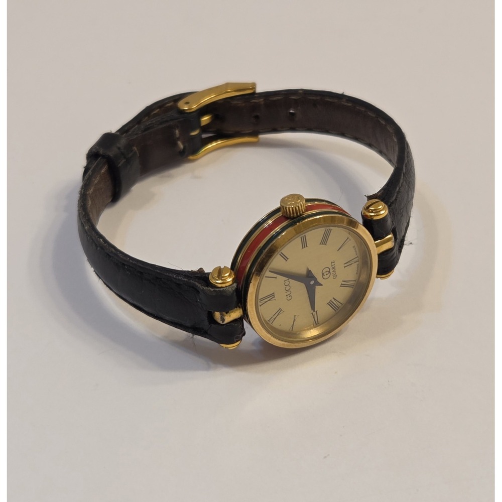 Vintage Gucci 1990s 2000L Womens Watch Leather Band New Battery